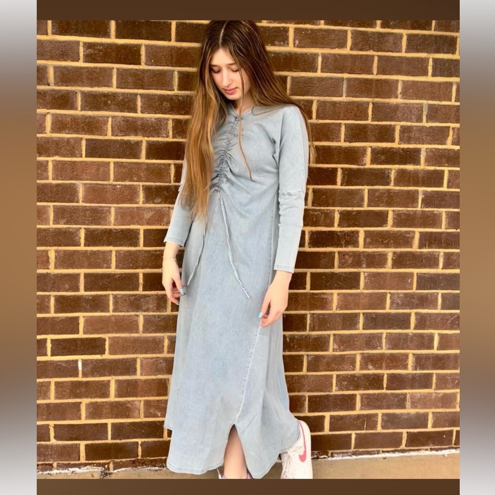 NWT Stretch Denim Ruched Pulley Dress size XS the Mimi boutique - Picture 2 of 2